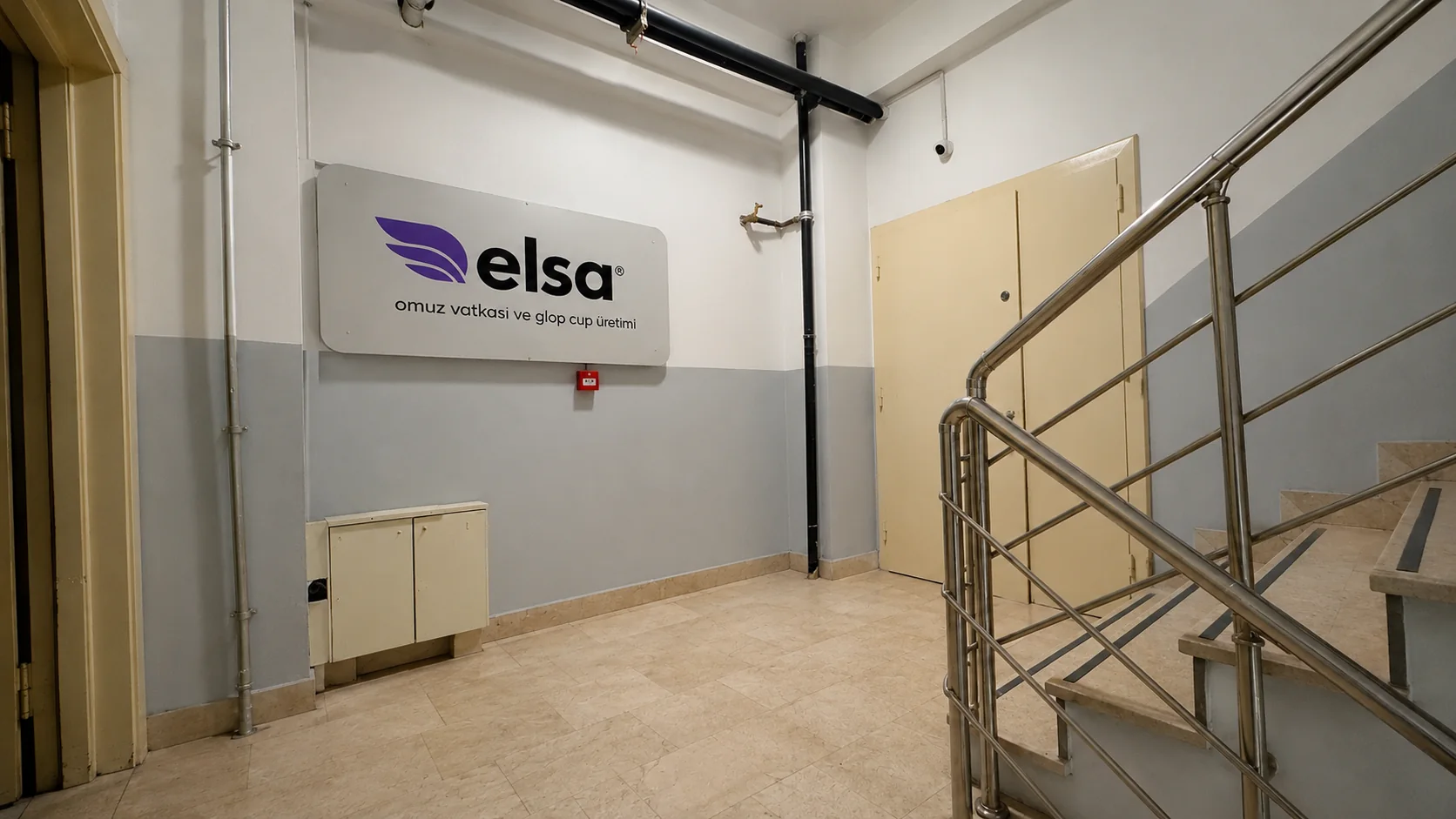 ELSA İstanbul üretim tesisi giriş alanı